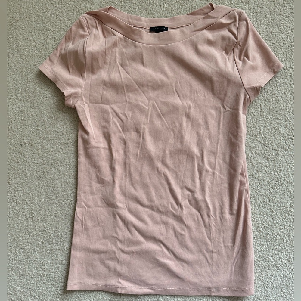 Ann Taylor Pink short sleeve top